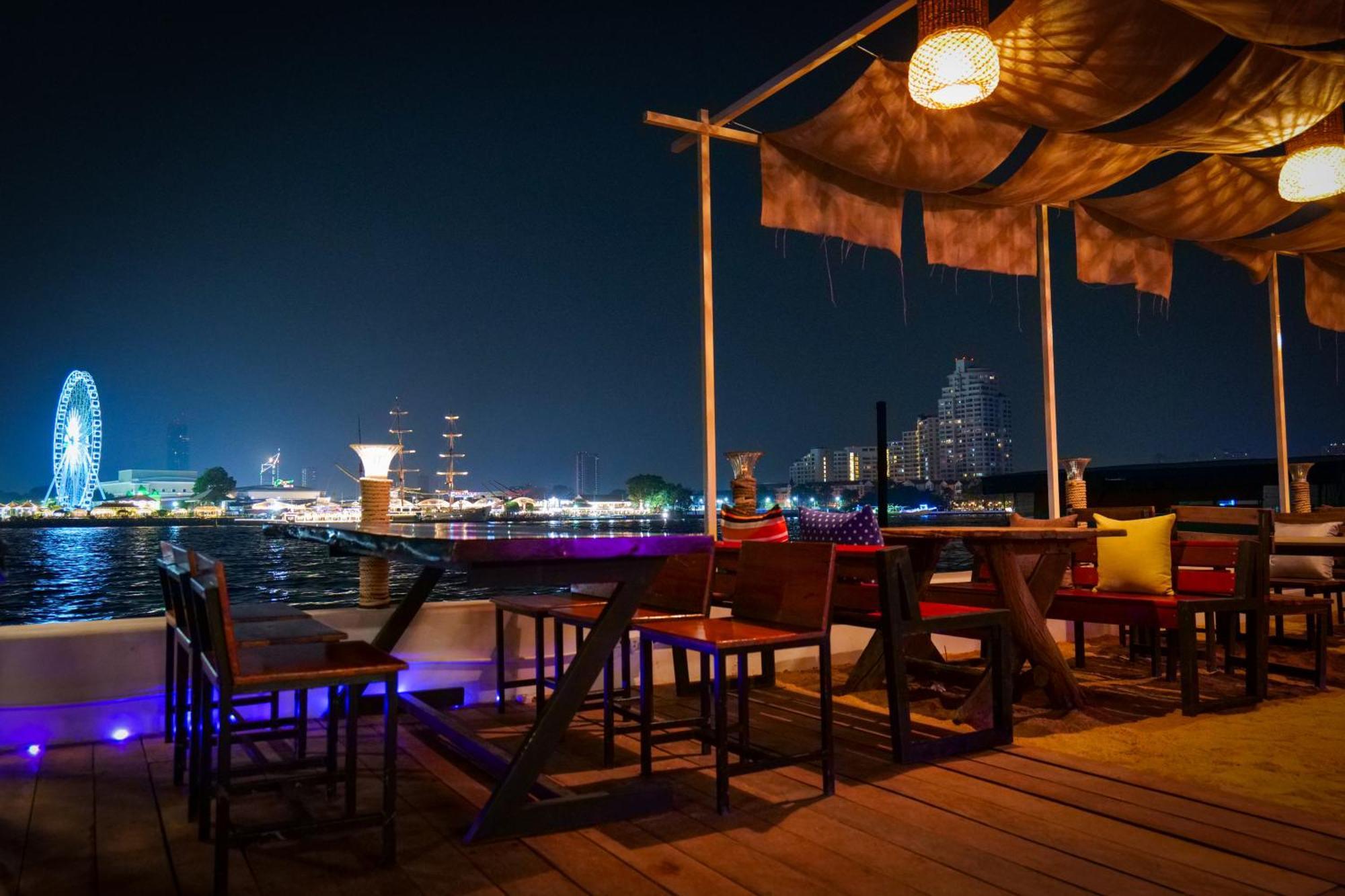 Anandpura Riverside Hotel Bangkok Exterior photo